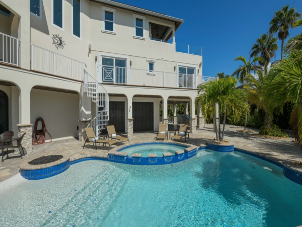 Luxury Anna Maria Island Vacation Pool Home Sleeps 8 Guests